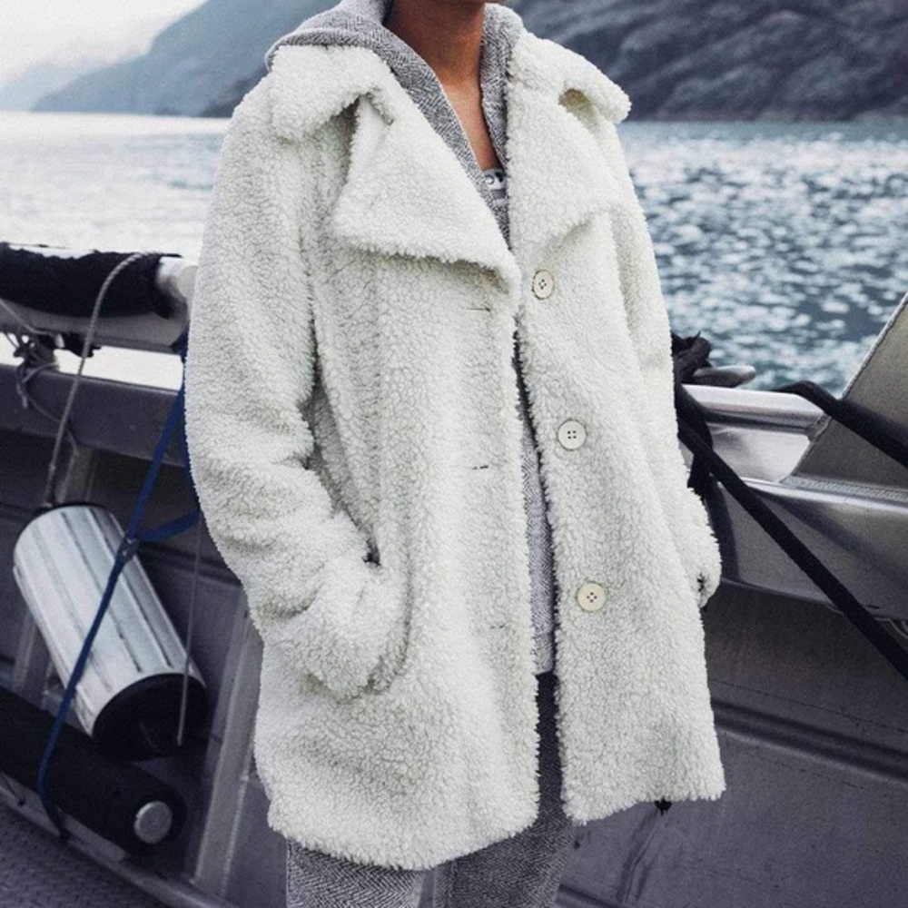 Faherty Teddy Bear Coat. Brand new with tags, size M.